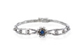 KatNr 834   Weißgold-Armband mit Saphir und Brillant-Blüte.