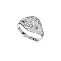 KatNr 869   Ellipsenförmiger Weißgold-Ring mit 32 Brillanten.