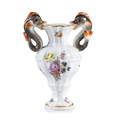 KatNr 730 Miniatur-Doppelhenkelvase aus dem Schwanenservice. Johann Joachim Kaendler und Johann Friedrich Eberlein für Meissen. 1737– 1742.