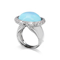 KatNr 907   Weißgold-Ring mit großem Türkis-Cabochon. Rajola S.p.A., Italien. 21. Jh.
