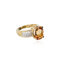 KatNr 904 Ring mit orangfarbenem Topas-Solitär.