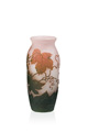 KatNr 811 Vase mit Weintrauben-Dekor. Arsall, Vereinigte Lausitzer Glaswerke AG, Weißwasser / Oberlausitz. 1918– 1929.