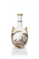 KatNr 791   Balusterhenkelvase mit Bataille-Szenen. KPM Berlin. Ende 19. Jh.
