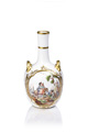 KatNr 791 Balusterhenkelvase mit Bataille-Szenen. KPM Berlin. Ende 19. Jh.