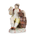 KatNr 589&nbsp;&nbsp; Trinkender Bauer. Wohl Johann Jacob Louis für Porzellanmanufaktur Ludwigsburg. Wohl um 1762– 1772.