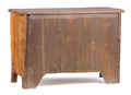 KatNr 682 Seltene zweischübige Kommode. Sachsen. Um 1760– 1770.