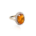 KatNr 631&nbsp;&nbsp; Gelbgold-Ring mit Feueropal-Solitär.