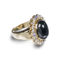 KatNr 604&nbsp;&nbsp; Gelbgold-Ring mit großem Stern-Saphir.