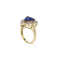KatNr 796 Großer Éntouragering mit Tansanit-Trilliant (ca. 4,7 ct).