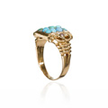 KatNr 775 Gelbgold-Ring im Barockstil mit Türkis-Pavé und Saatperlen. Wohl spätes 19. Jh.