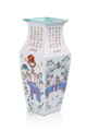 KatNr 947 Qianjiang Cai Vase "Wu Shuang Pu". China. Wohl frühes 20th cent.