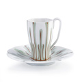 KatNr 754   Tasse und Untertasse aus dem Déjeuner "Krokus". Konrad Hentschel für Meissen. 1896.