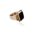 KatNr 599 Gelbgold-Herrenring mit Onyx.