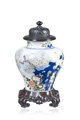 KatNr 691&nbsp;&nbsp; Wucai baluster jar. China. Probably Transitional period. 1620-1683.