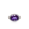 KatNr 803 Weißgold-Entouragering mit Amethyst-Solitär (ca. 3,8 ct).