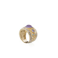 KatNr 837 Bandring mit floralem Motiv und zentralem Chalzedon (ca. 1,8 ct).