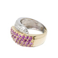 KatNr 808 Bicolor-Pavéring mit Rubinen und Diamanten. Bita.