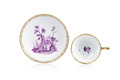 KatNr 688 Tasse mit Untertasse mit Szenen nach Watteau. Meissen. Um 1745–1750.