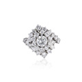 KatNr 780 Großer Brillant-Blütenring (ca. 3,3 ct).