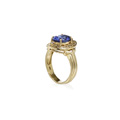 KatNr 797 Ovaler Tansanit-Ring mit floralem Design (ca. 2,7 ct).